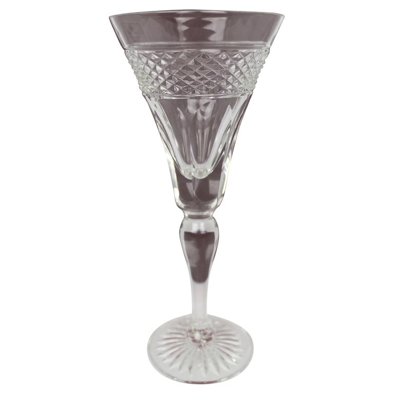 Set of 12 Tudor Crystal Castile Pattern Wine Glasses For Sale at 1stDibs