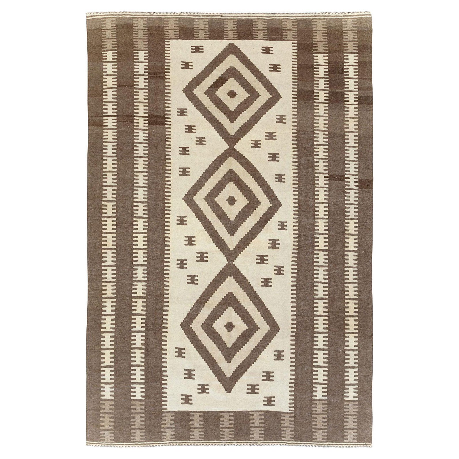 Contemporary Tribal Style Persian Flatweave Kilim Small Room Size Carpet For Sale