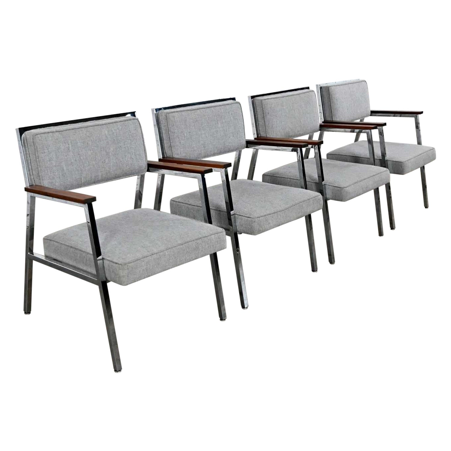 Mid-Century Modern Industrial Style Chrome & Gray Armchairs by Steelcase set 4 For Sale