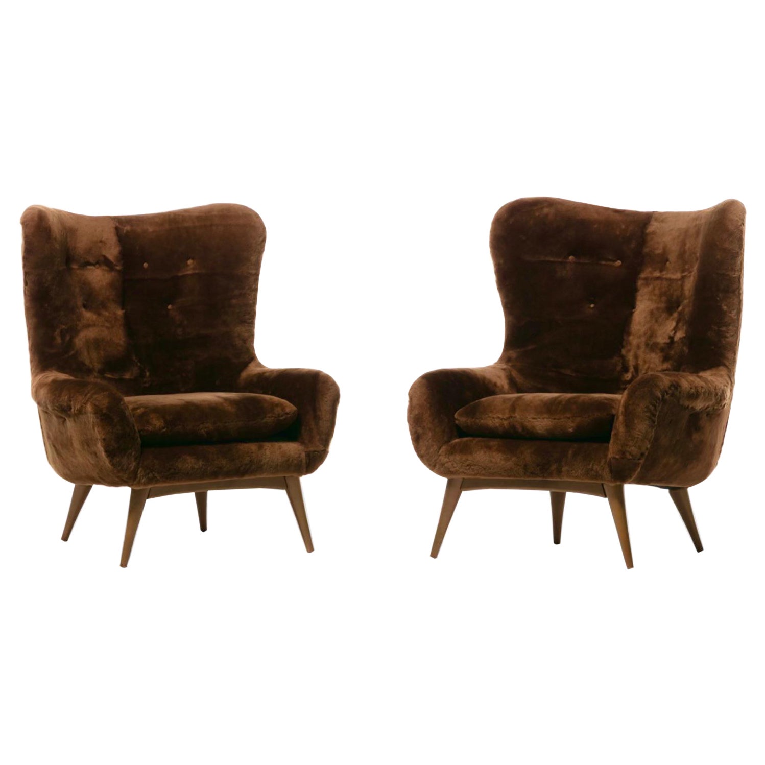 Karpen Wingback Chairs in Luxuriously Soft Milk Chocolate Shearling, circa 1950s For Sale