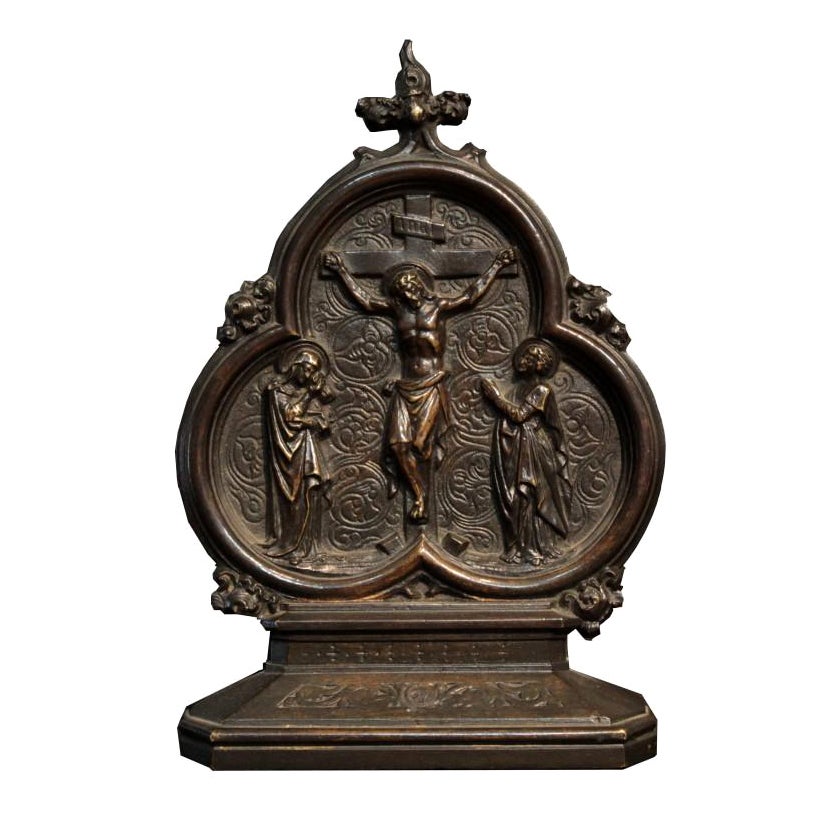 Peace Depicting the Crucifixion in Dark Patina Bronze 18th Century For Sale