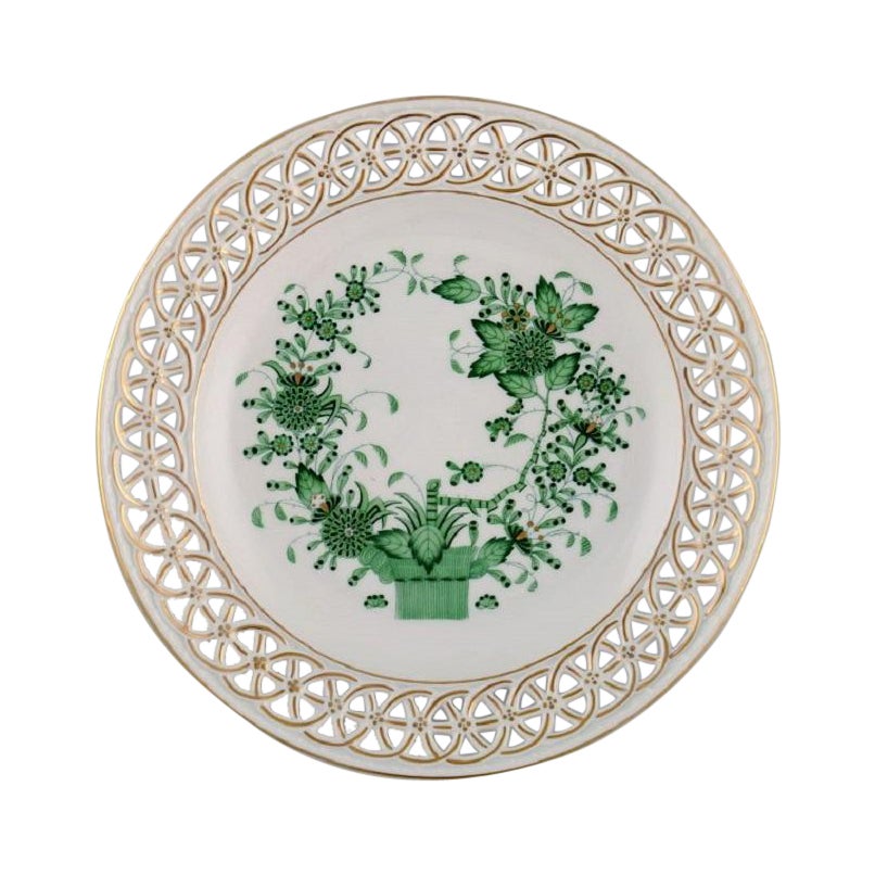 Assiette chinoise verte Herend en porcelaine ajourée peinte à la main, milieu du 20e siècle
