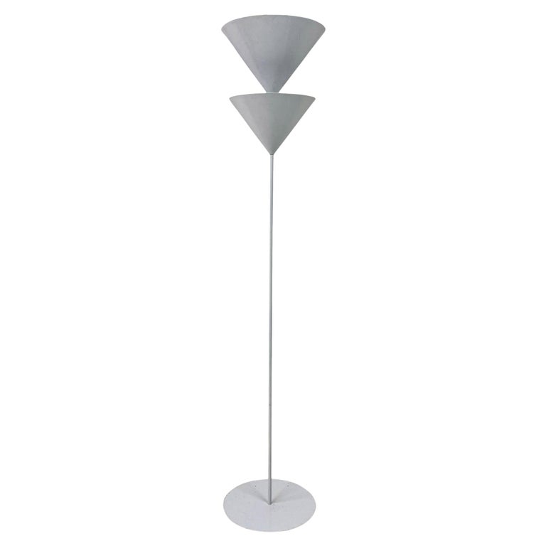 1980s Pascal Floor Lamp by Vico Magistretti for Oluce For Sale