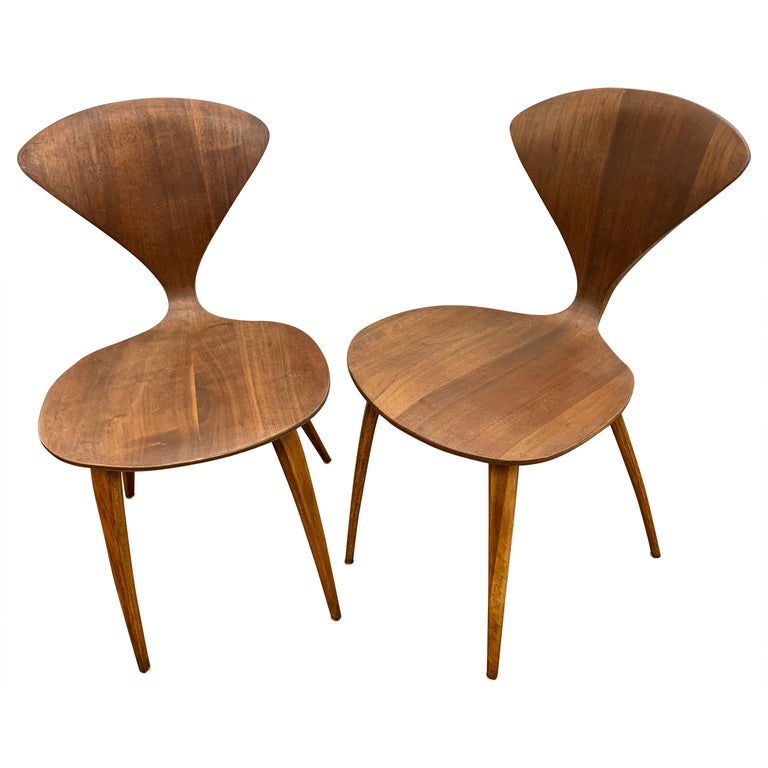 Mid-Century Modern Norman Cherner Walnut Plycraft Chairs, Pair For Sale
