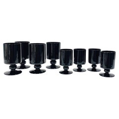 Ensemble de huit verres à pied et verres à vin en cristal noir vintage, Italie, vers 1980