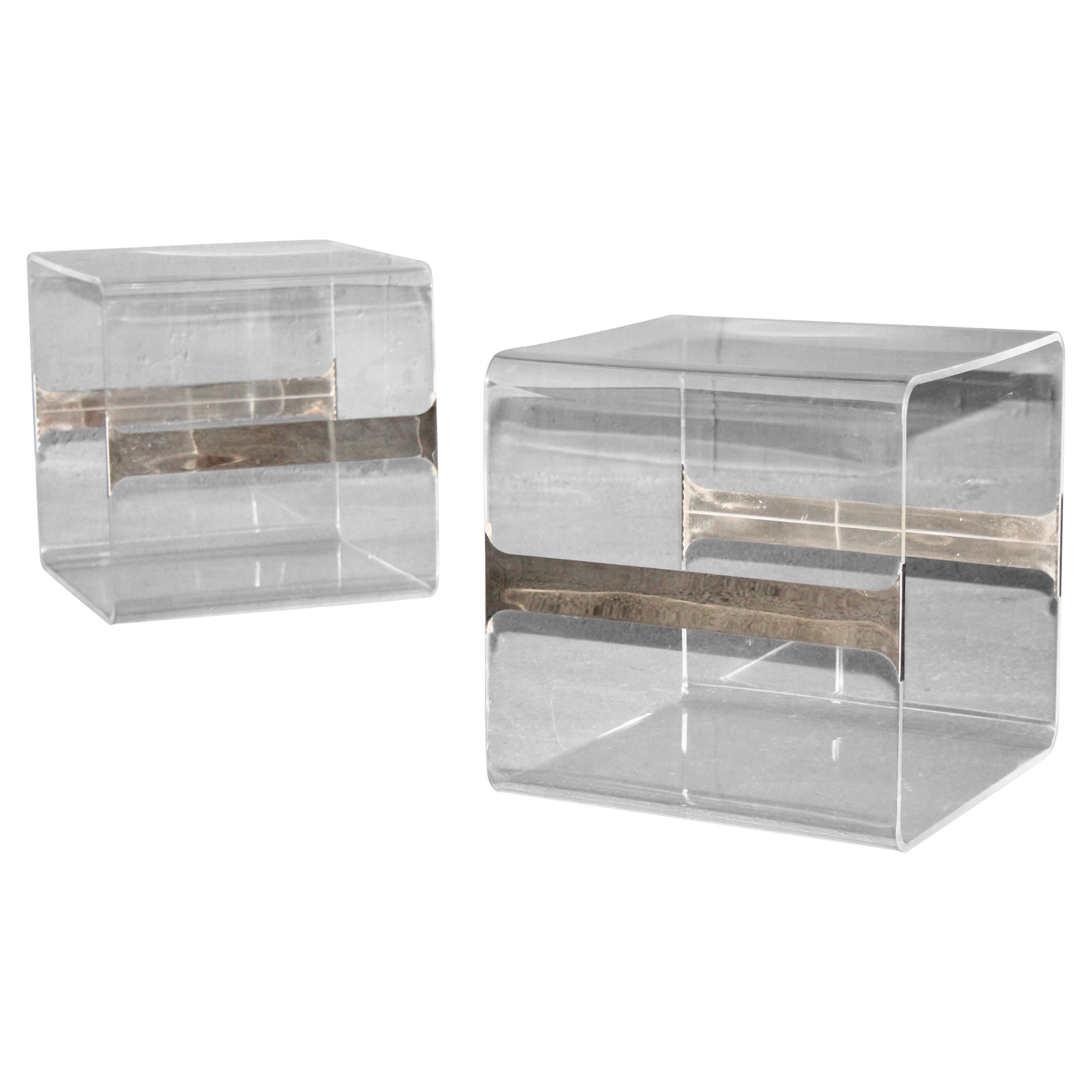 Pair of Italian Side Tables in Plexiglass with Brass Details at 1stDibs
