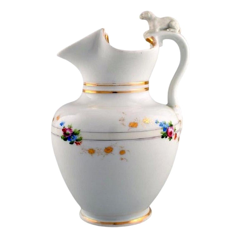 Antique Bing & Grøndahl chocolate jug in porcelain with a lion, 1870s For Sale