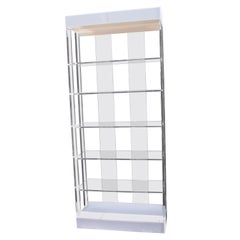 Etagère alta de lucita iluminada by Pace Collection