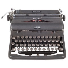 Fully Refurbished Royal Quiet DeLuxe Typewriter with Black Crinkle Finish c.1939