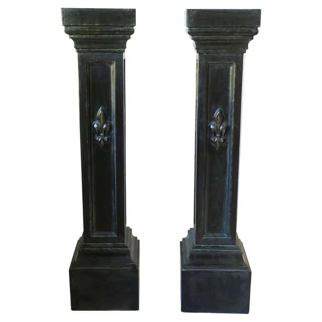Black Acrylic Pedestal Column Stand at 1stDibs