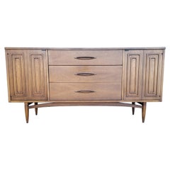 Broyhill Sculptra Credenza