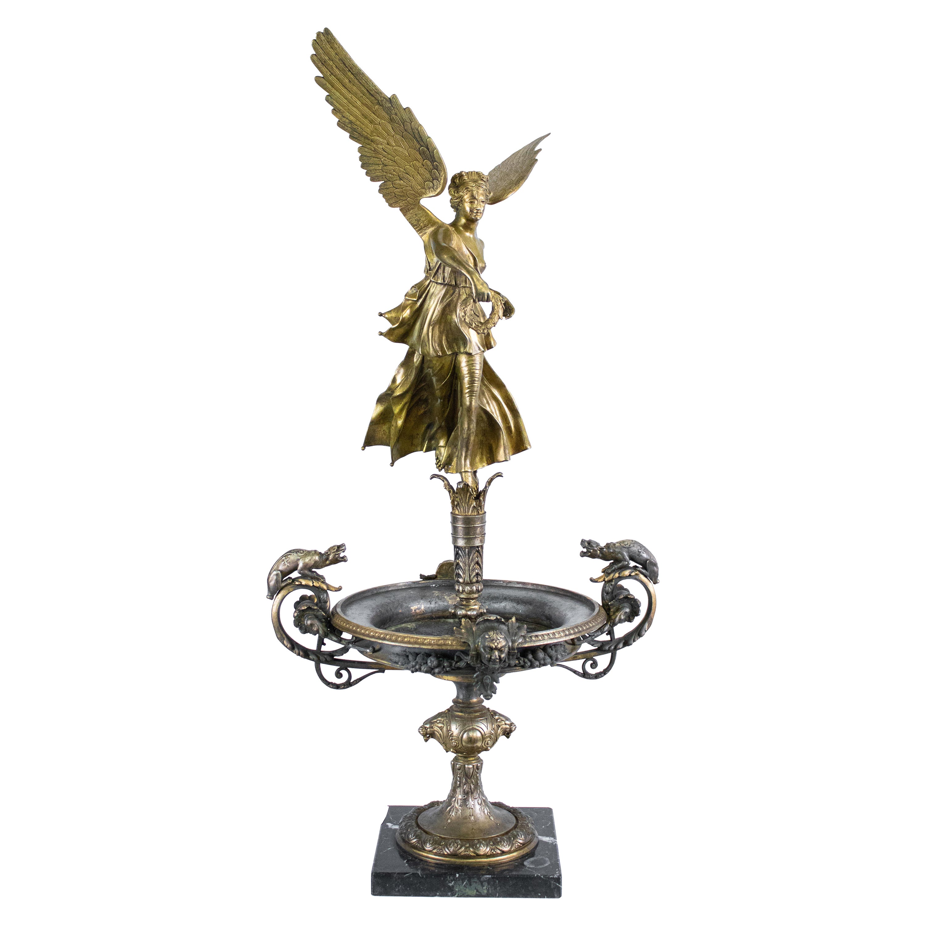 19th Century Winged Victory Gilded bronze sculpture For Sale at 1stDibs