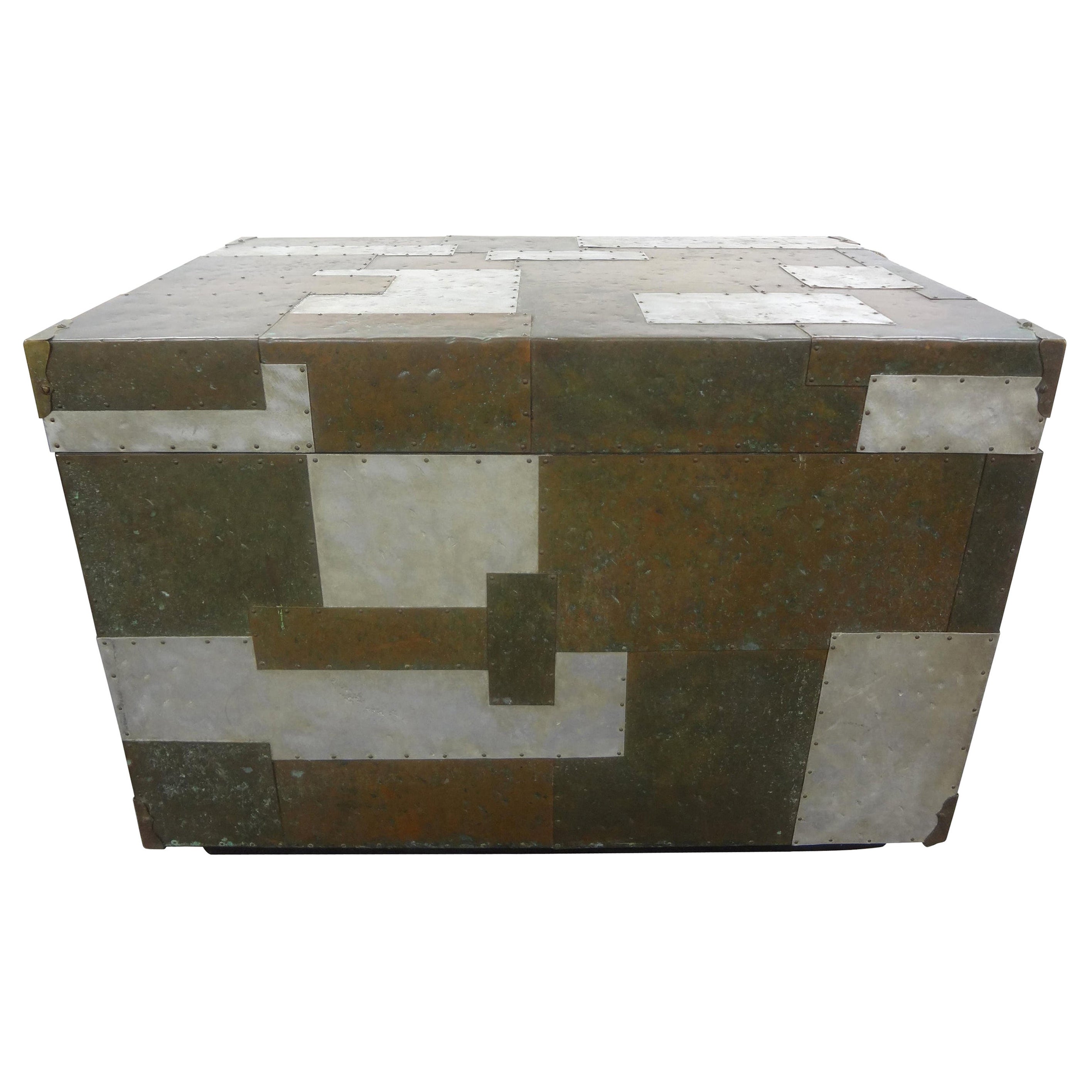 Cofre de parches de metal mixto Paul Evans Style Cityscape