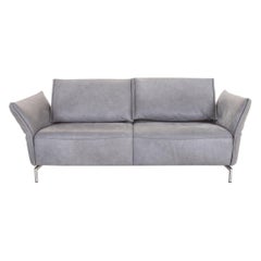 Koinor Vanda Leder-Sofa in Grau und Blau mit zwei Sitzmöbeln