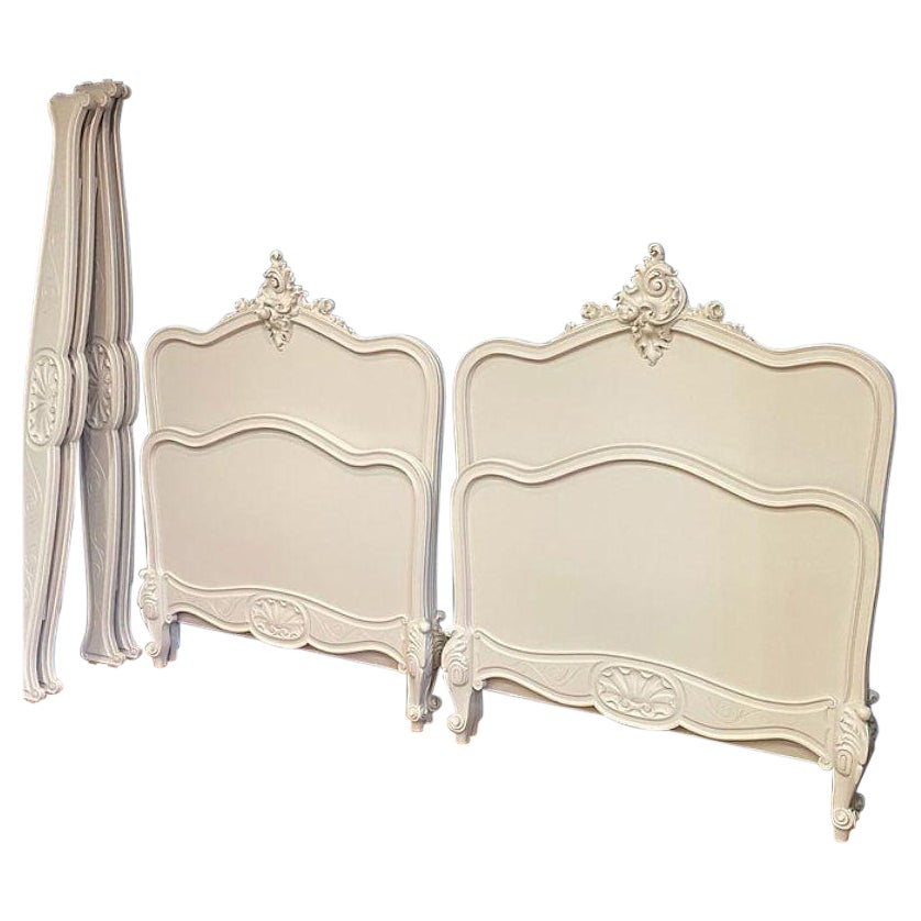 Matching Pair of Single (3'6") French Louis XV Wooden Painted Beds For Sale