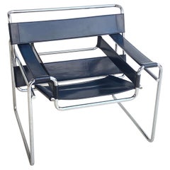 Wassily Chair:: von Marcel Breuer:: Schwarze Farbe:: Edition Facem:: Italien:: 1985