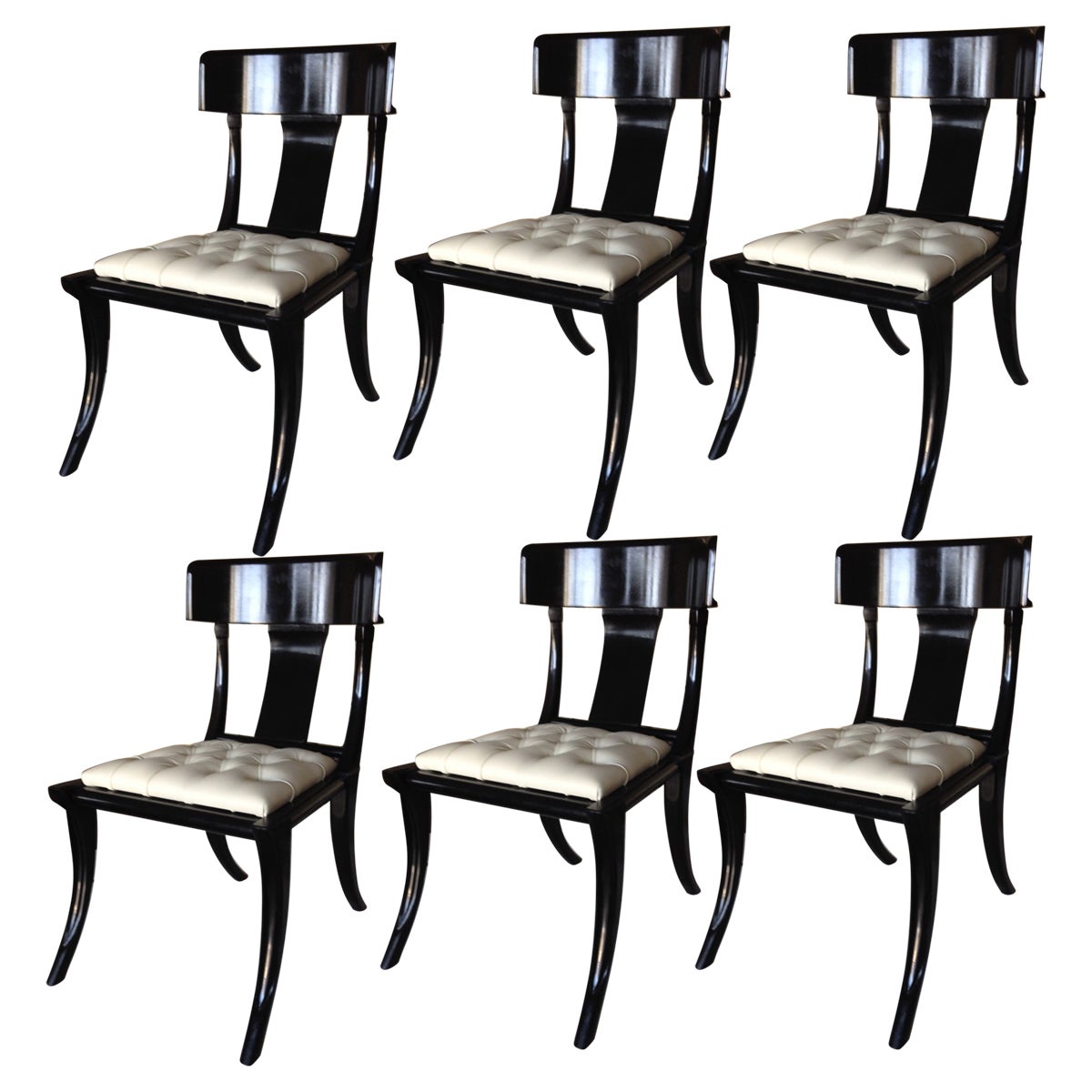 Klismos ensemble de 6 chaises de salle à manger à pieds sabres en bois et sièges personnalisables en cuir blanc en vente