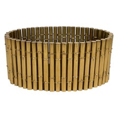 Revistero o cesta de latón imitación bambú, por Bottega Gadda, Italia Años 70
