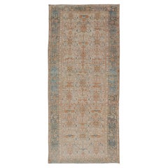 Antiker persischer Galerie-Heriz-Teppich mit geometrischem Muster in Kupfer und Blau