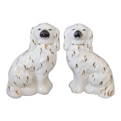 Antique Pair of Early 20th Century English Staffordshire Spaniel Dogs Figurines