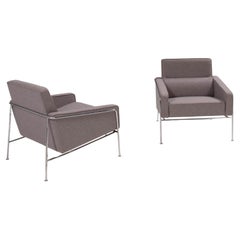 Arne Jacobsen for Fritz Hansen Series 3300 Grey and Chrome Armchairs, Set of 2