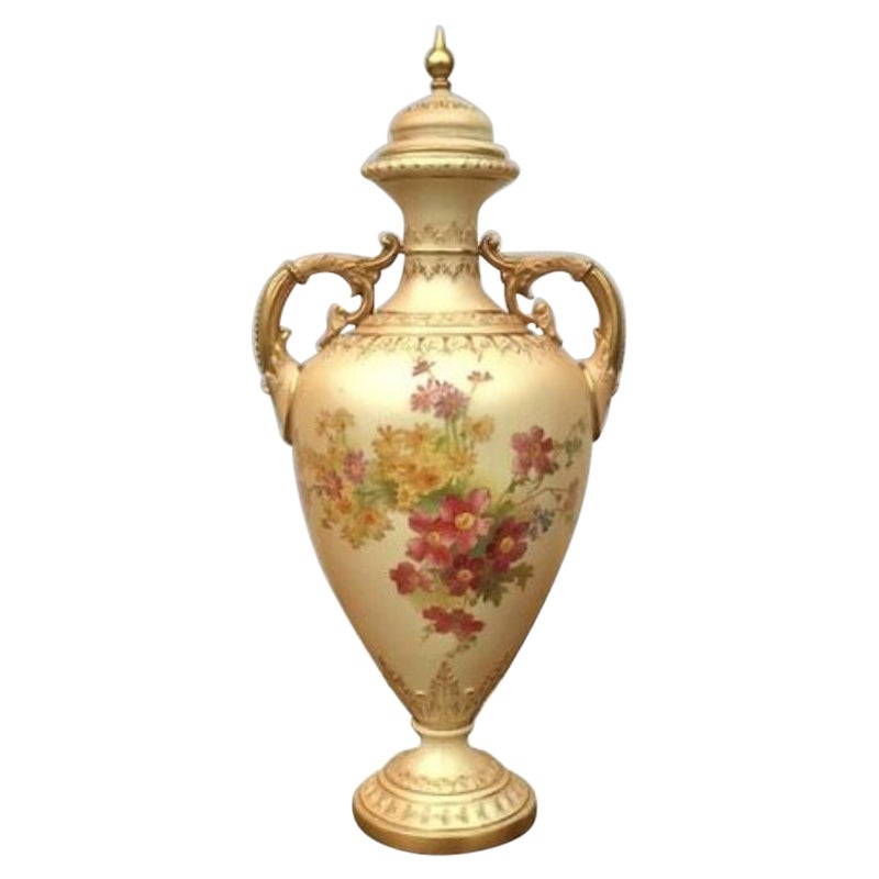 Antique Royal Worcester Blush Ivory Vase For Sale