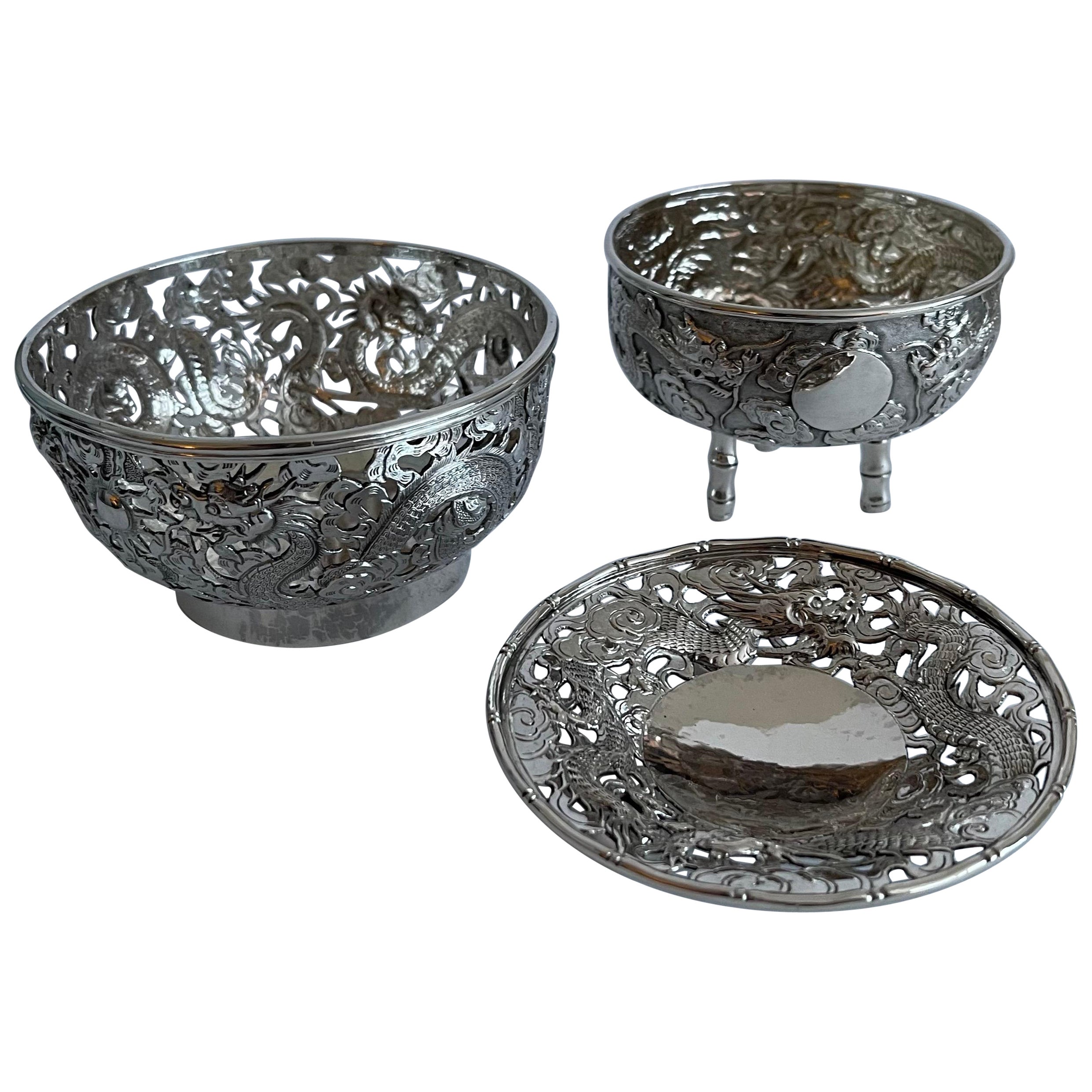 Chinese Export Silver Dragon Bowls, Set of 3 For Sale