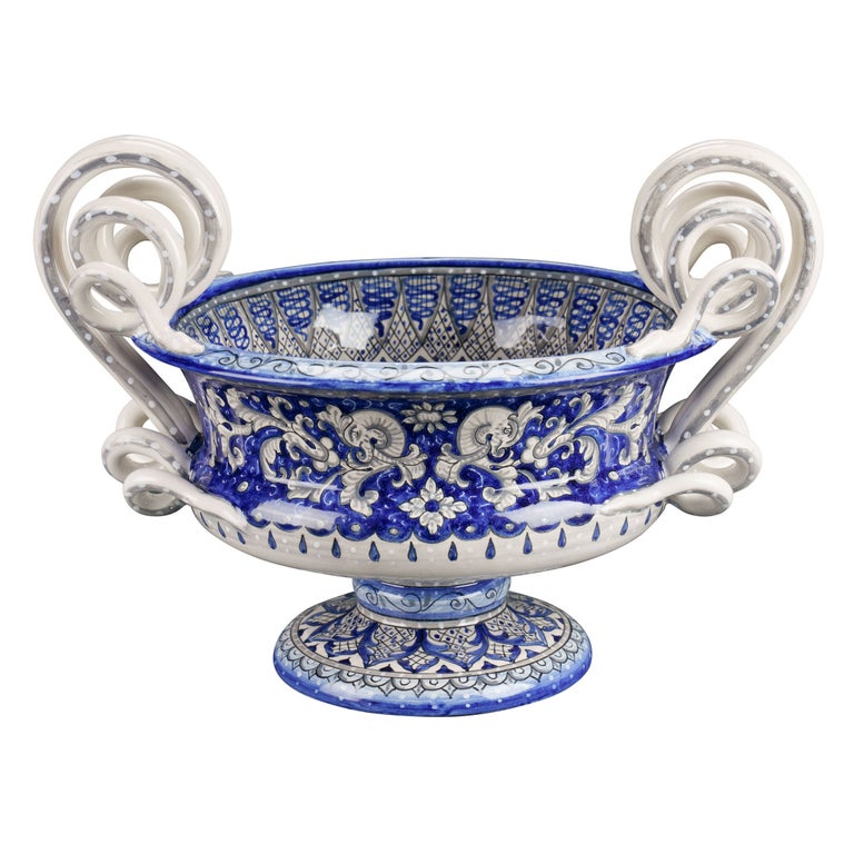 Centerpiece Bowl Riser Decorated Ornament Handles Majolica Blue White