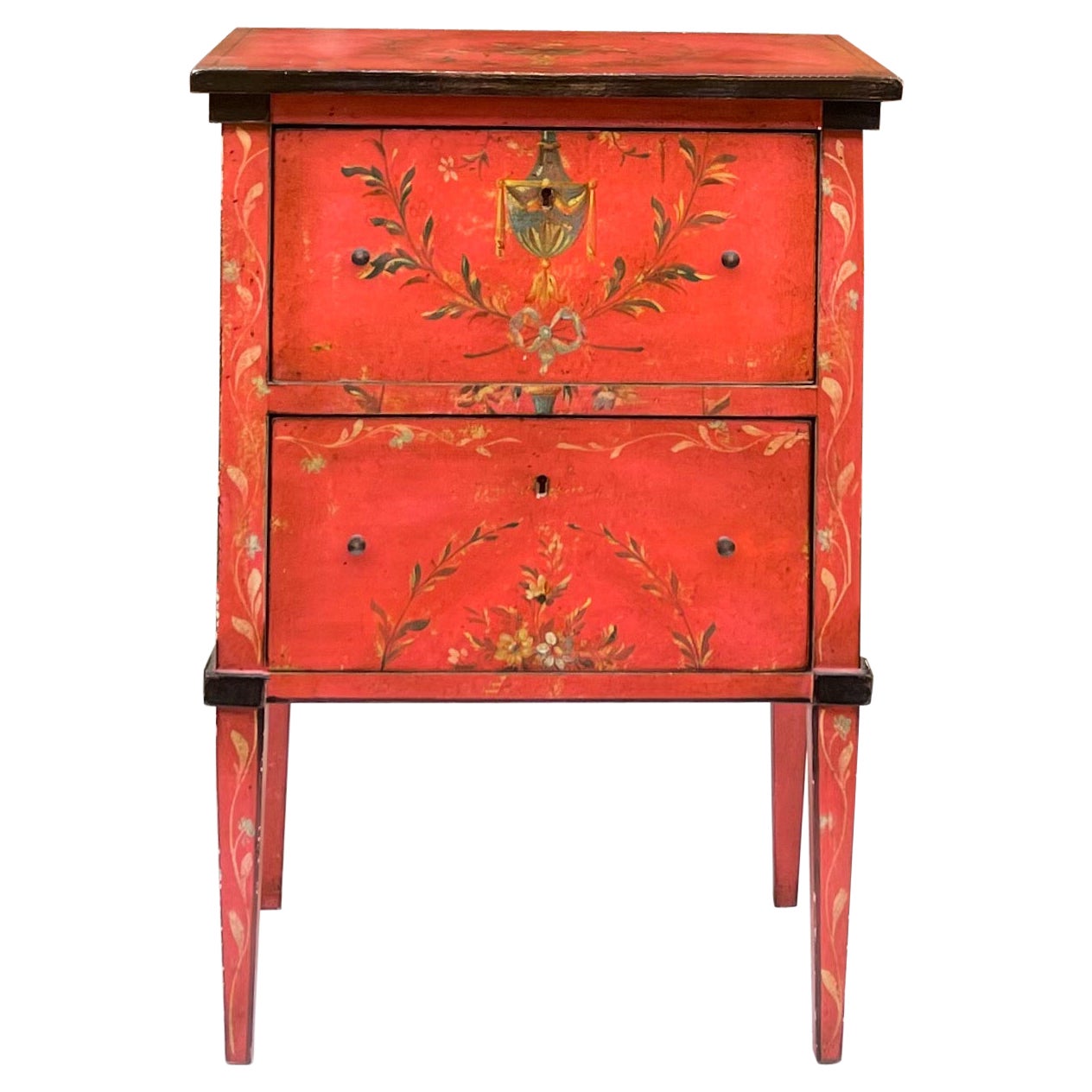 Petite commode ou table d'appoint italienne de style néo-classique peinte à la main