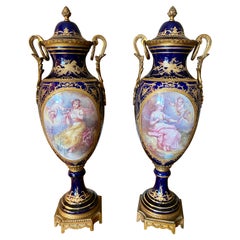 "Château des Tuileries", Pair of Cobalt blue Sèvres Porcelain Vases 19th Century