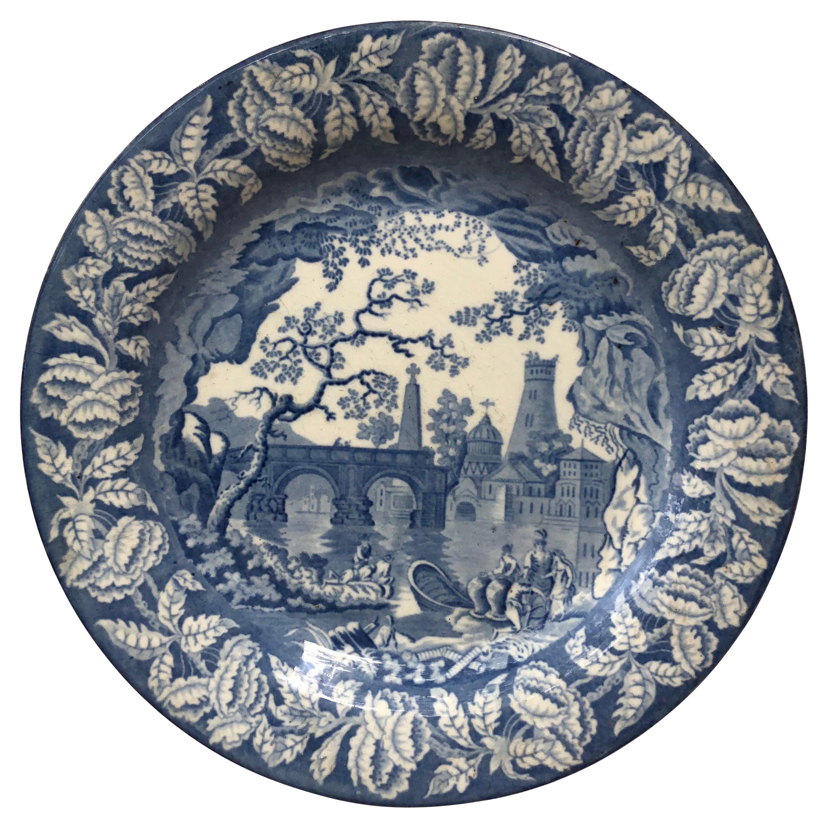 Assiette Staffordshire bleue et blanche victorienne du 19ème siècle