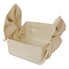 1992 CT Design Cream Twisted Bow Bowl