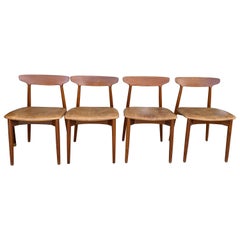 Set of 4 Danish Modern Dining Chairs by Harry Østergaard