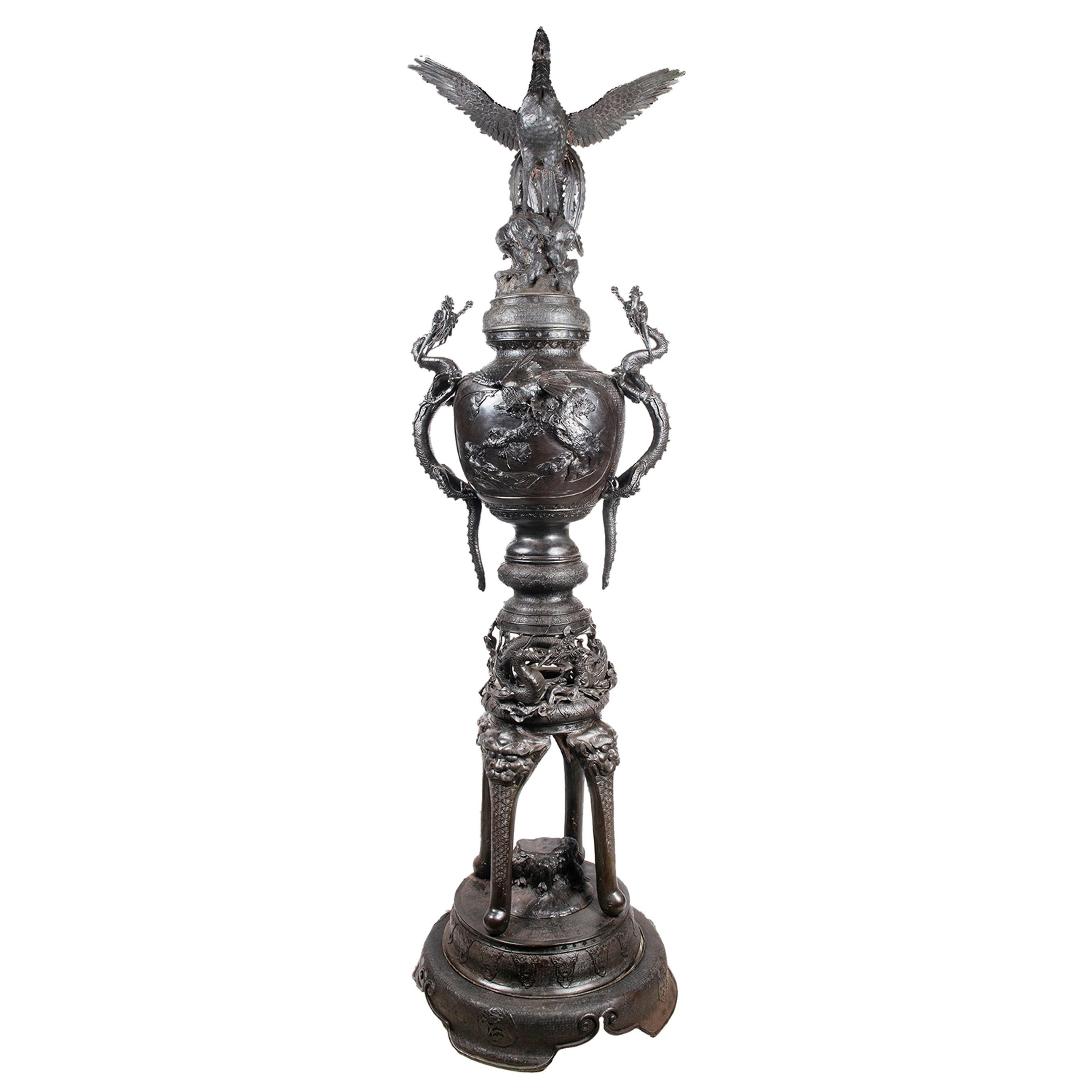 Large Japanese Meiji Period Bronze Koro, circa 1880 For Sale