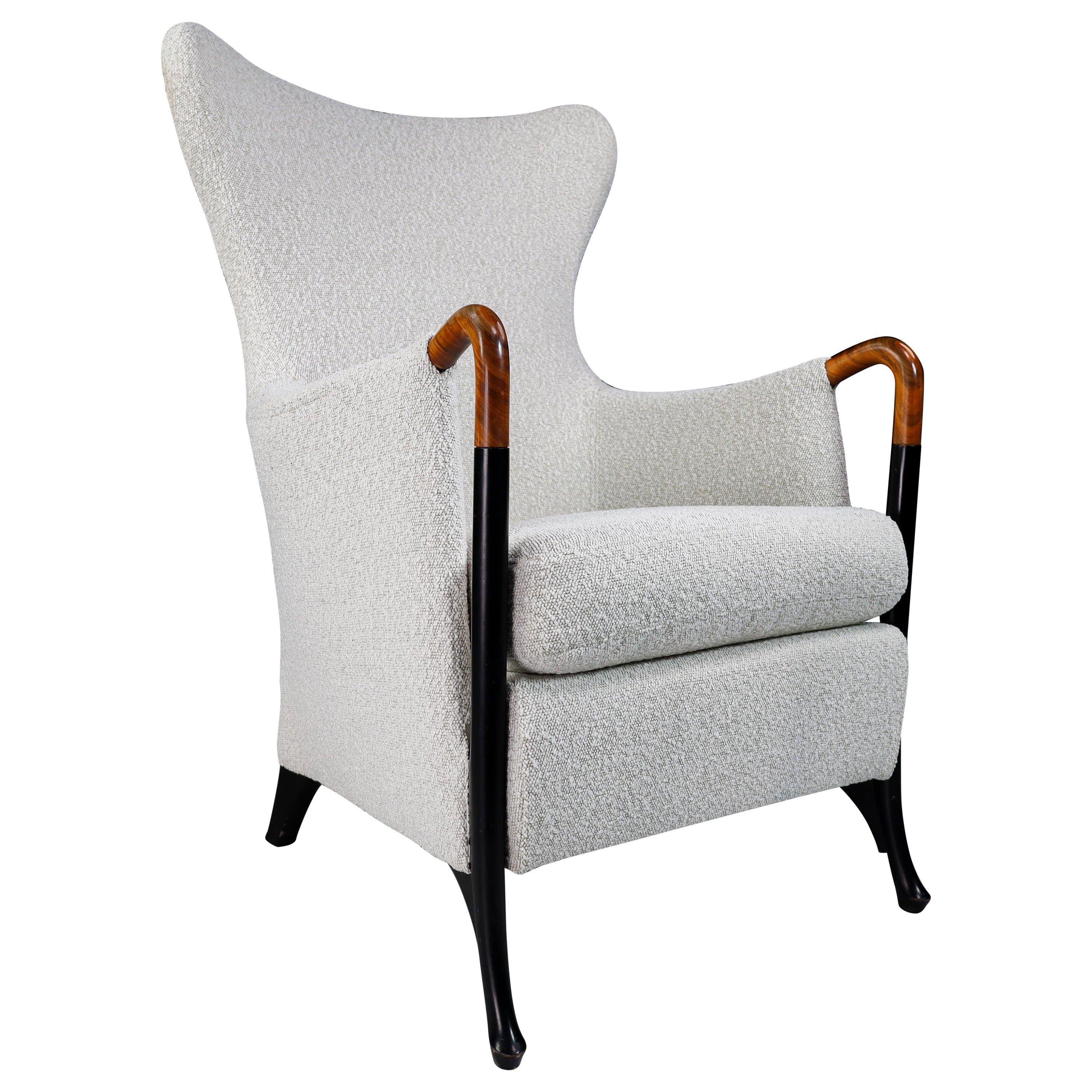 Progetti Wingback Chair by Umberto Asnago for Giorgetti in Bouclé Wool Fabric