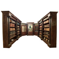 Armoire de pharmacie ancienne, bibliothèques en noyer et portes en verre avec enseigne, 800 Italie