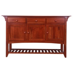 Ethan Allen Arts & Crafts Sideboard oder Barschrank aus Kirschholz:: neu lackiert