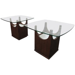 Pareja de mesas auxiliares de cristal