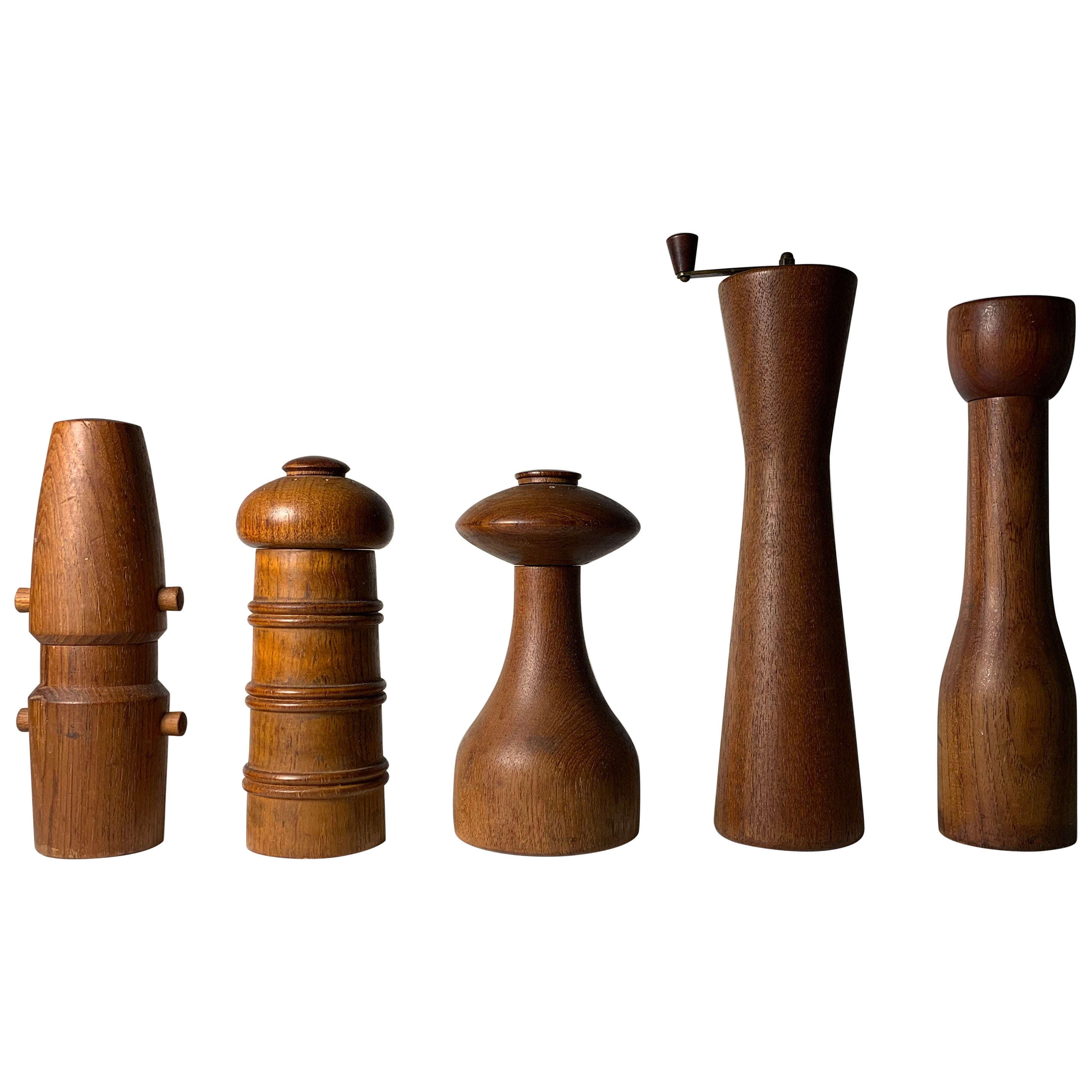 Assortment of 5 Vintage Salt Pepper Mills Grinder Dansk Denmark Jens Quistgaard For Sale