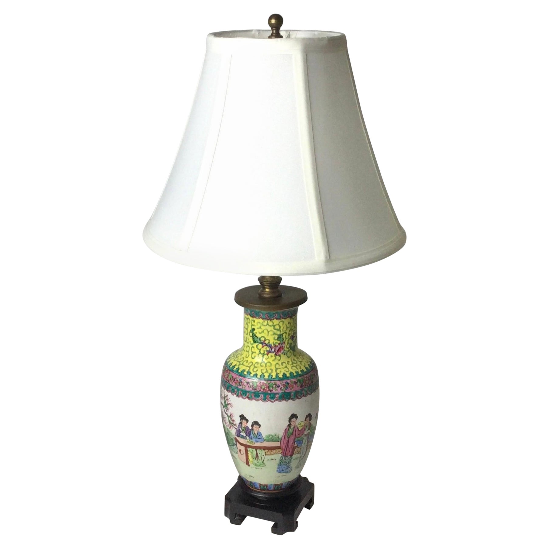 Chinese Export Porcelain Famille Small Table Lamp For Sale