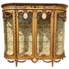 19th Century, Louis XVI Style Golden Wood & Wedgwood Vitrine