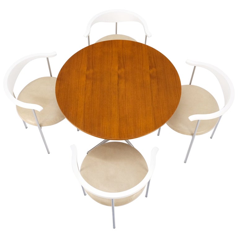 Set of Fritz Hansen Round Teak Dining Table & 4 Barrel Back Arm Chairs For Sale