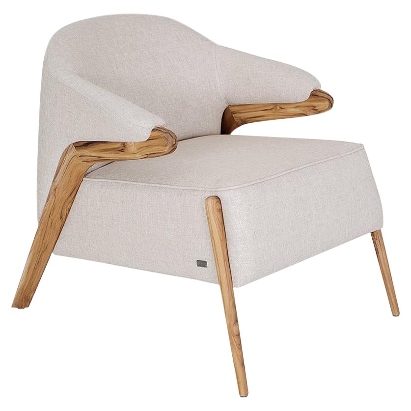 Fauteuil Osa à dossier incurvé tapissé en bois de teck et tissu beige en vente