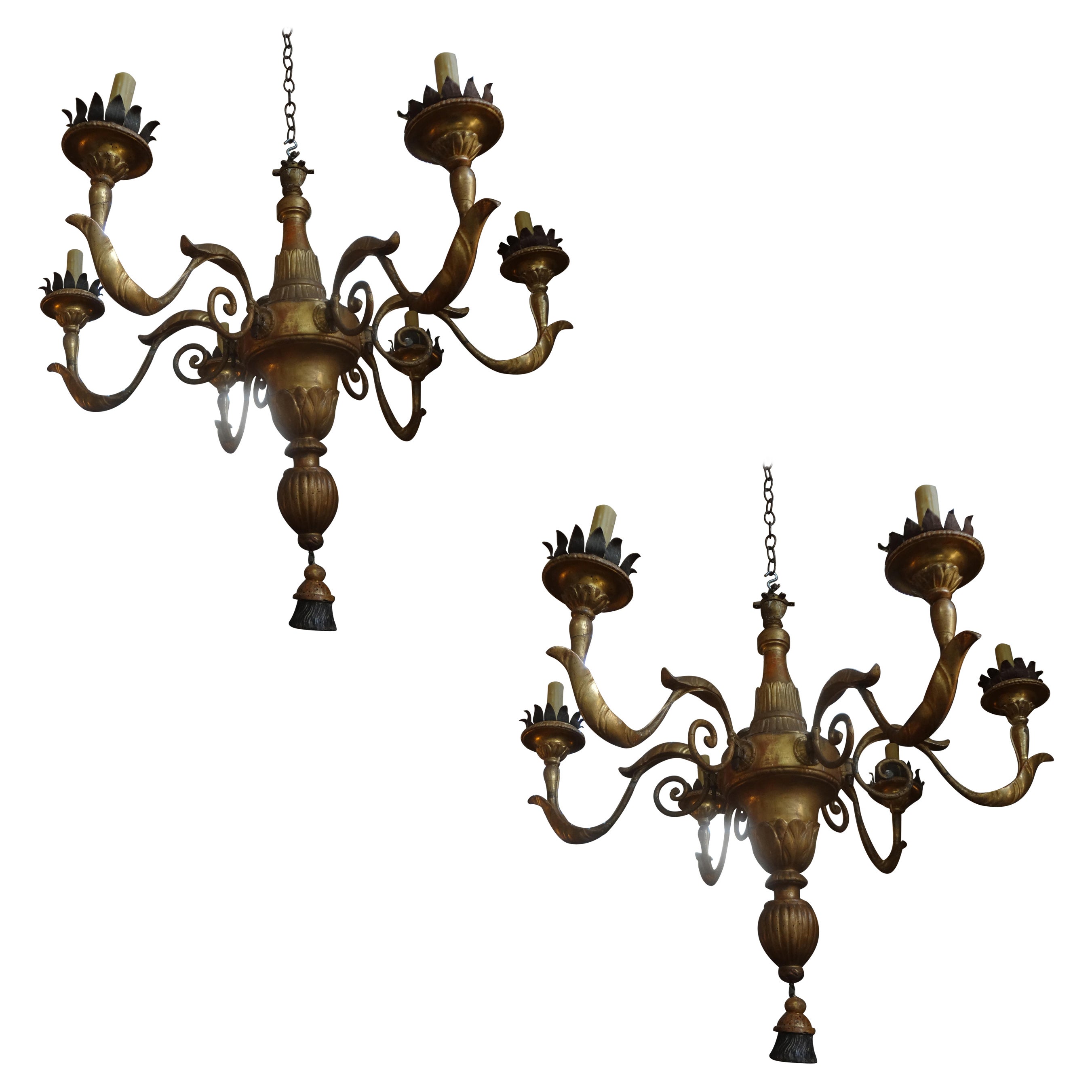 Pair of 18th Century Italian Giltwood Chandeliers from Tuscany