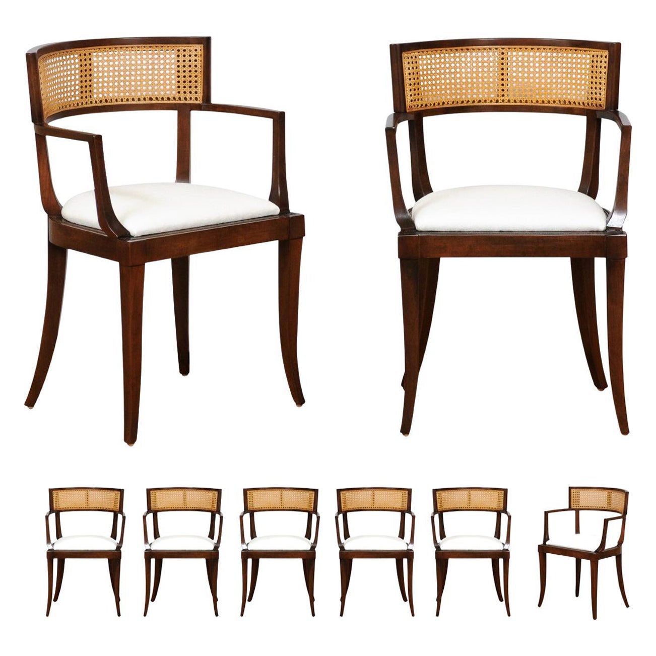 Exquis ensemble de 8 chaises de salle à manger en rotin Klismos à tous les accoudoirs par Baker, vers 1958