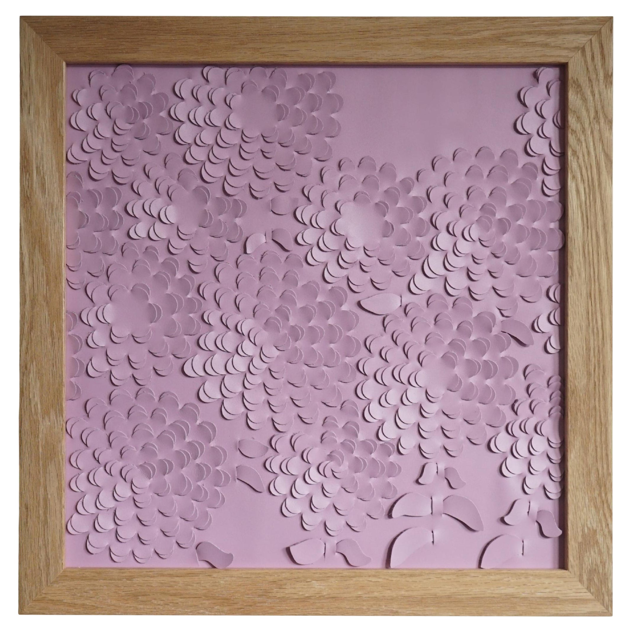 Chrysanthème une pièce d'art mural sculptural en cuir rose en 3D en vente