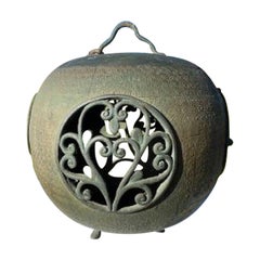 Japan Fine Antique Bronze Fern work Garden Lighting  Lantern