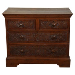 English Georgian Period 1800s Oak Chest with Four Drawers and Carved Motifs