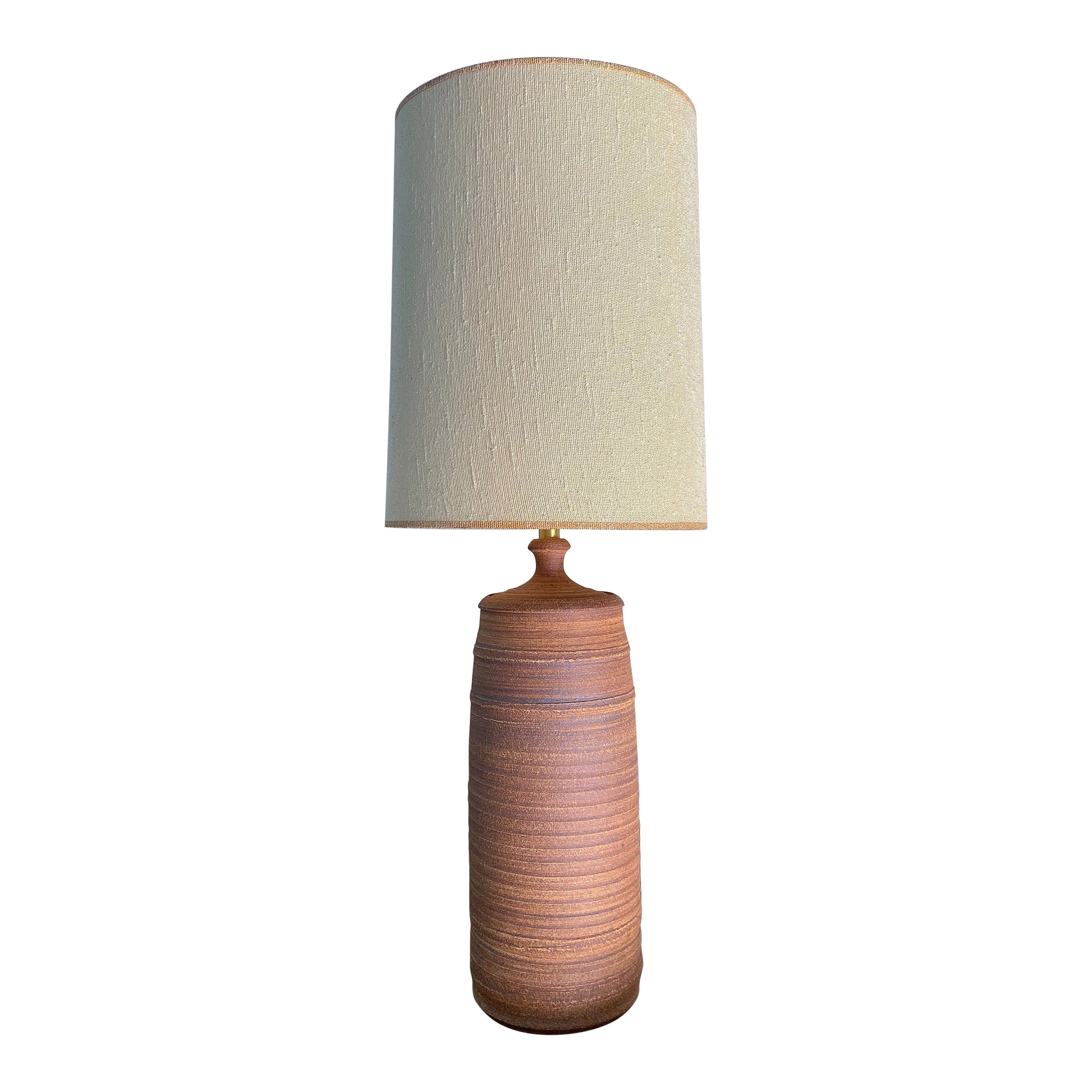 Grande lampe en grès Earthtone par Affiliated Craftsman Studios, années 1970 en vente