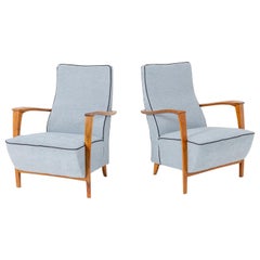 20th Century Italian Pair of Walnut Lounge Chairs Attributed to Melchiorre Bega